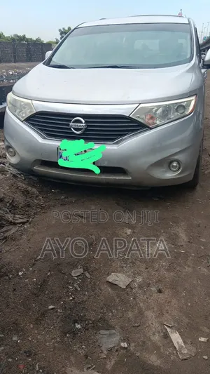 Nissan Quest 2012 Silver