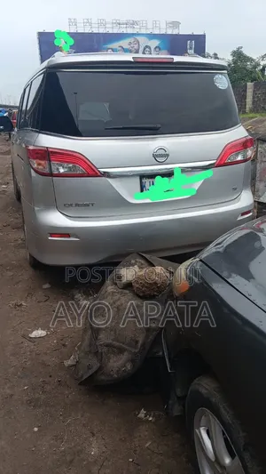 Nissan Quest 2012 Silver