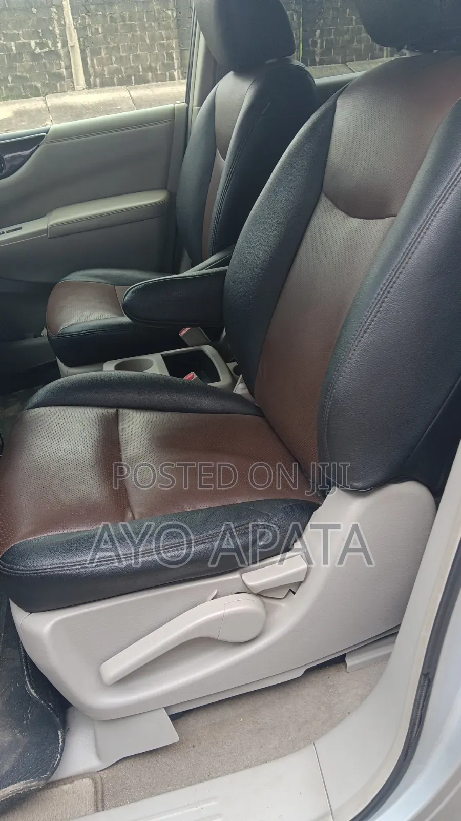 Nissan Quest 2012 Silver