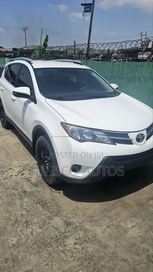 Toyota RAV4 2016 White