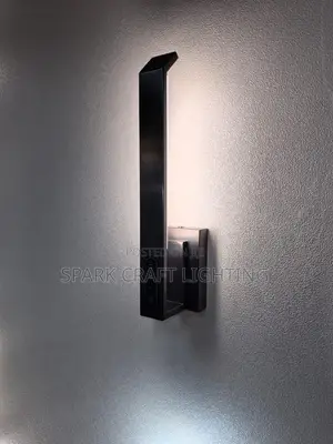 Luxury Artistic Wall Lamp