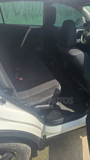 Toyota RAV4 2016 White