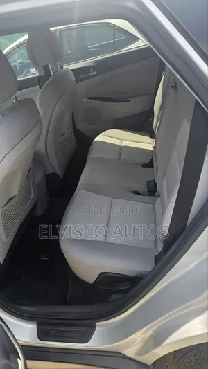 Hyundai Tucson 2016 Silver