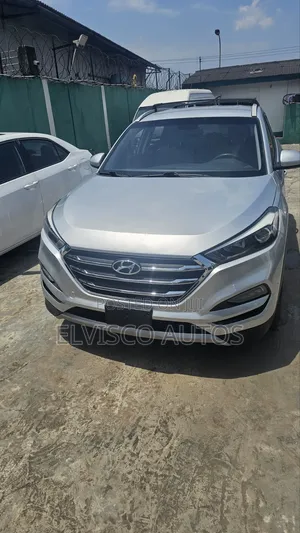 Hyundai Tucson 2016 Silver