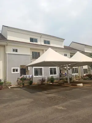 5bdrm Duplex in Life Camp for rent