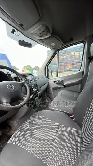 Mercedes-Benz Sprinter 2014 White