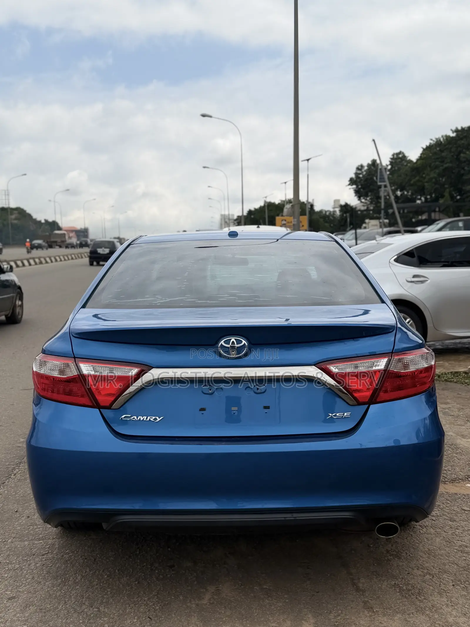 Toyota Camry 2017 Blue