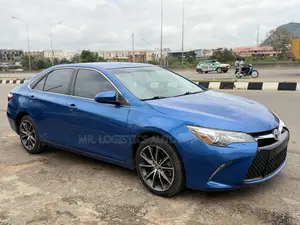 Toyota Camry 2017 Blue
