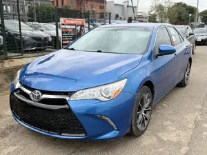 Toyota Camry 2017 Blue