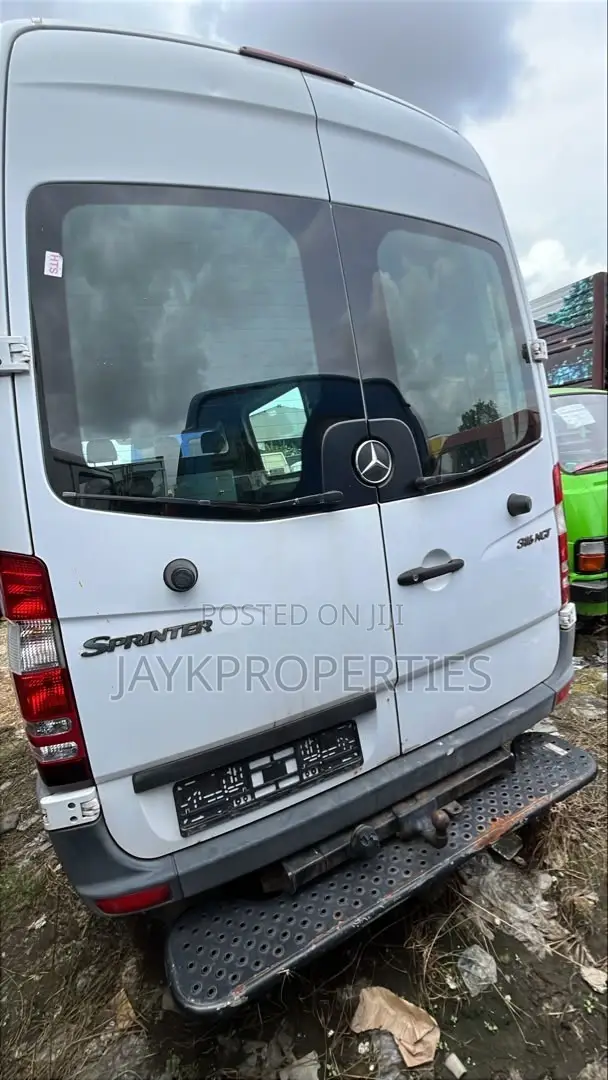 Mercedes-Benz Sprinter 2014 White