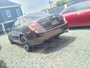 Honda Accord 2.0 Sedan Automatic 2012 Brown