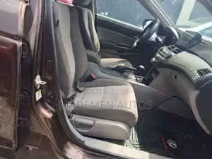 Honda Accord 2.0 Sedan Automatic 2012 Brown