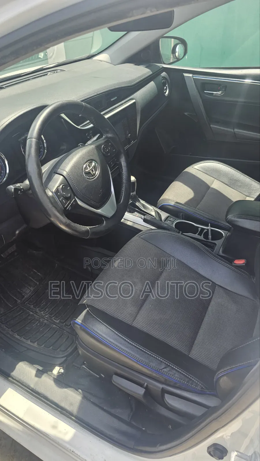 Toyota Corolla 2018 Silver