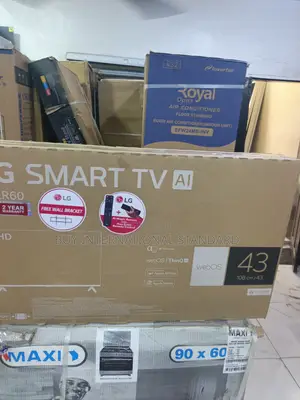LG 43LR60006LA Smart LED TV for Family Movie Sessions