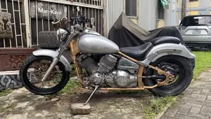 Yamaha 1998 Gray