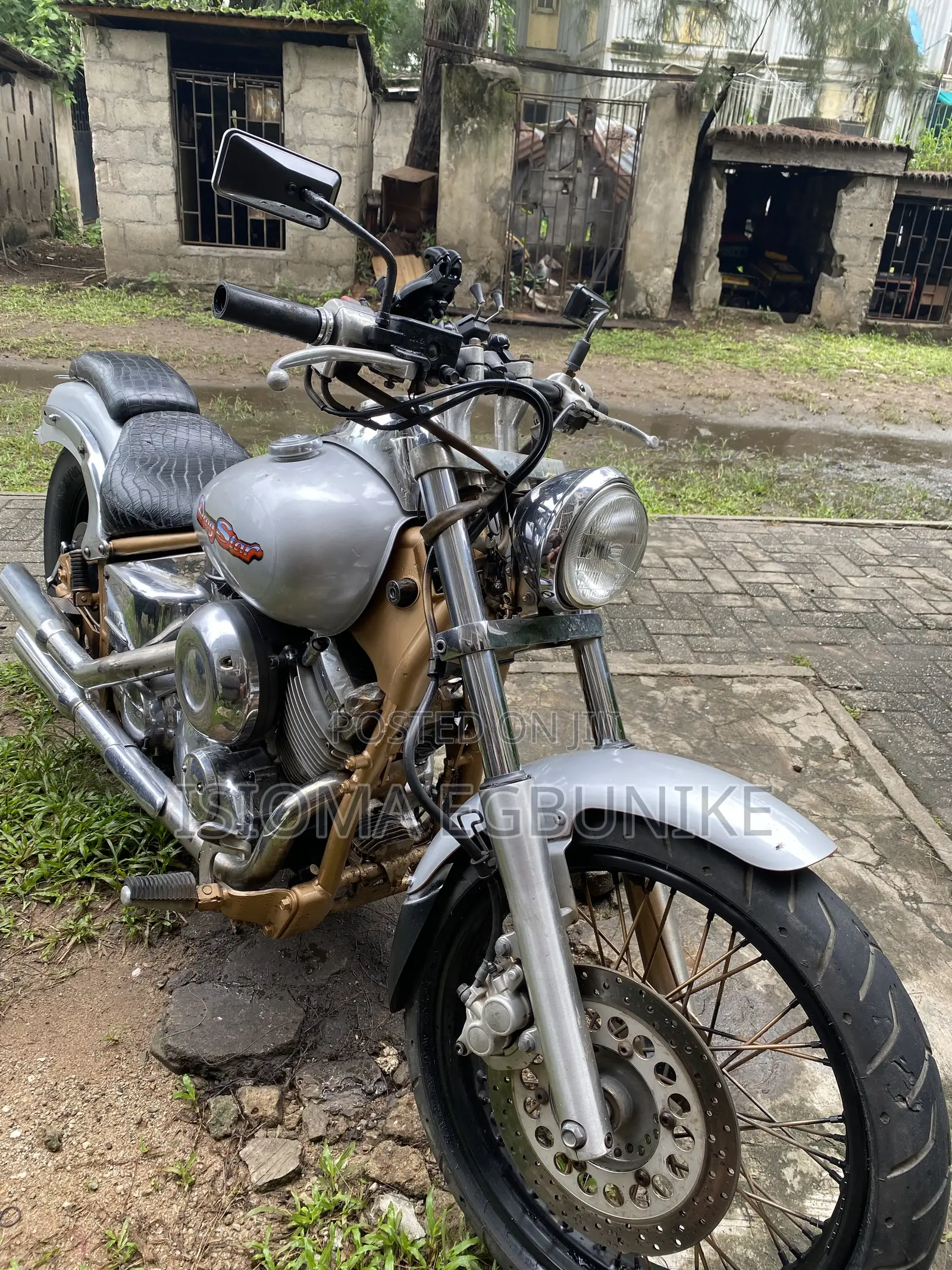 Yamaha 1998 Gray