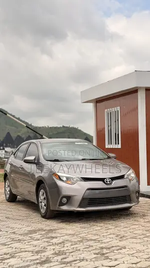 Toyota Corolla LE Eco 4dr Sedan (1.8L 4cyl CVT) 2016 Gray