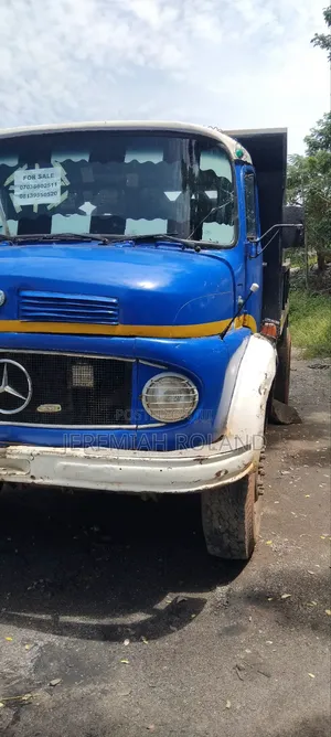 911 Tipper Truck