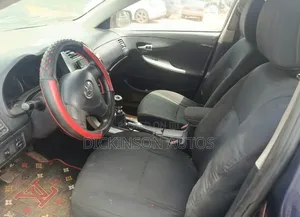 Toyota Corolla 2010 Blue