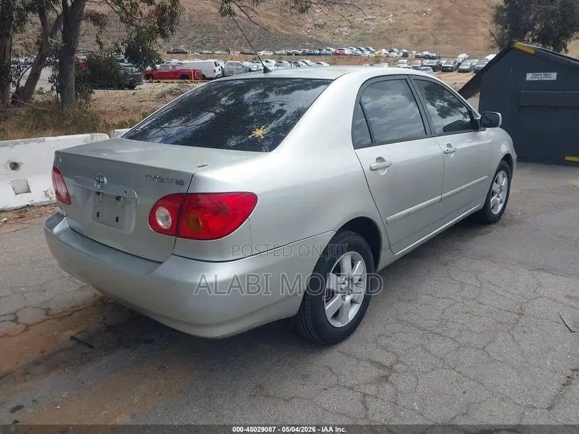 Toyota Corolla 1.4 2004 Silver