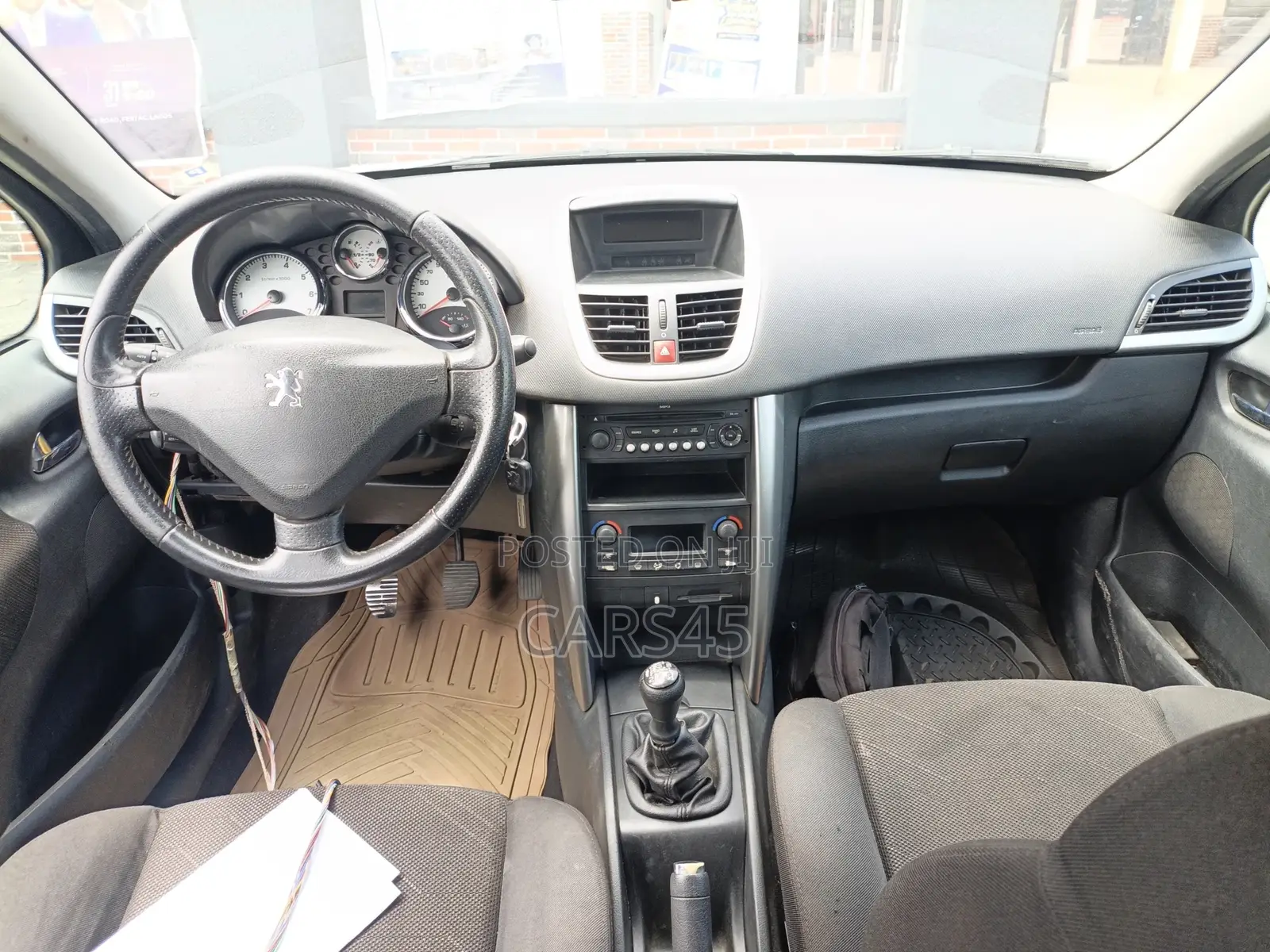 Peugeot 207 2003 Gray