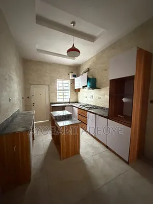 Mini Flat in Lekki Phase 1 for rent