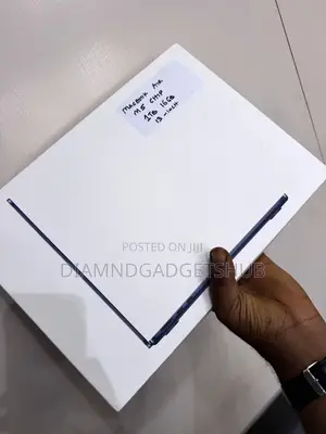 New Laptop Apple MacBook Air 2026 M5 16GB Apple M5 SSD 1T