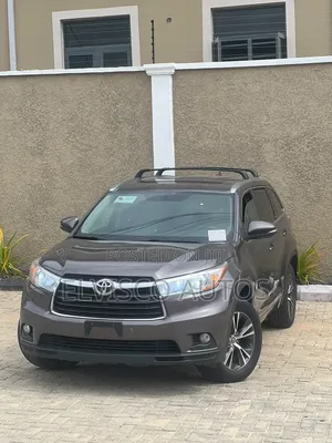 Toyota Highlander 2016 Brown