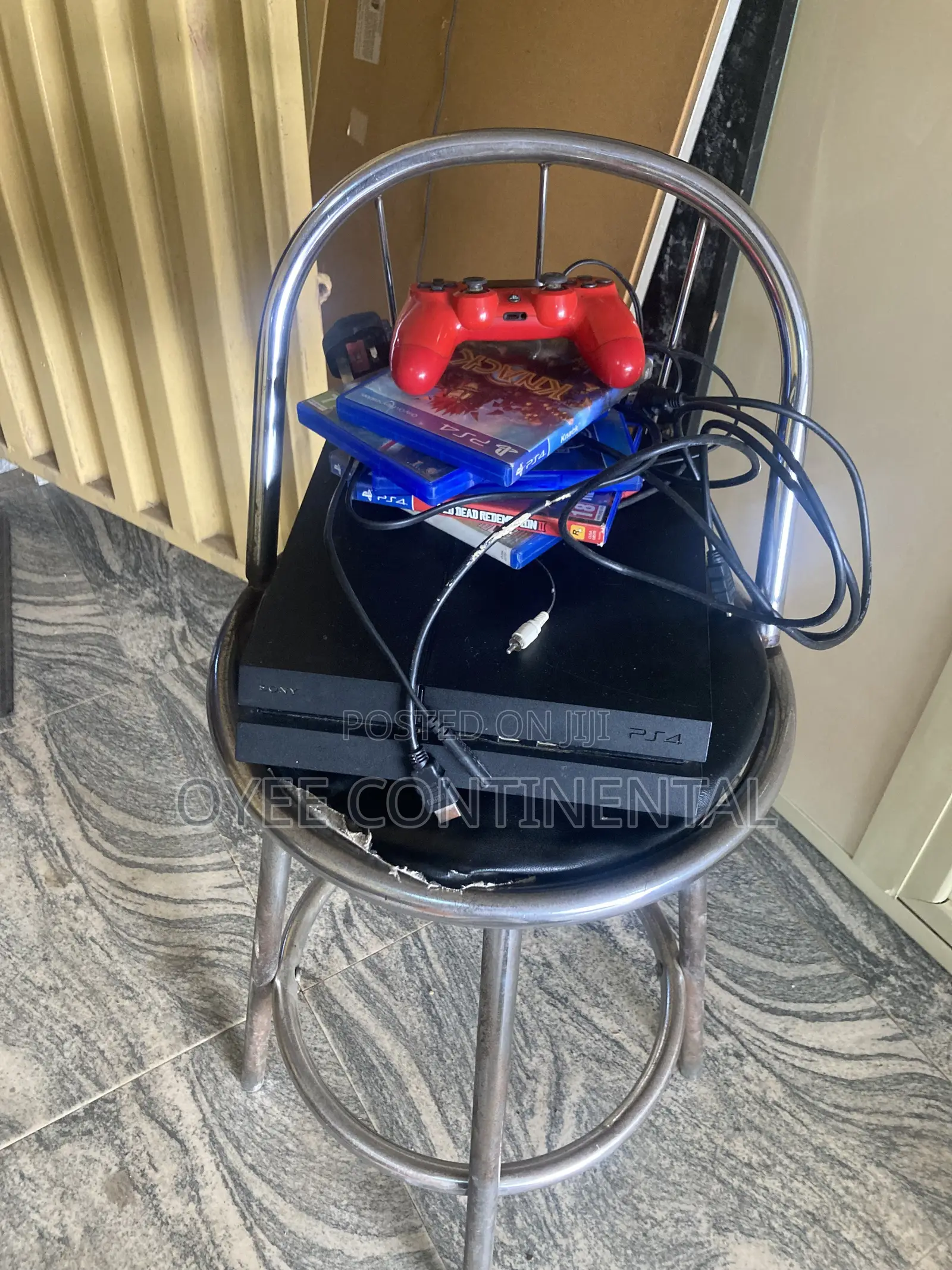 Direct Uk PS4 Game Console