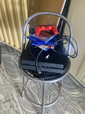 Direct Uk PS4 Game Console