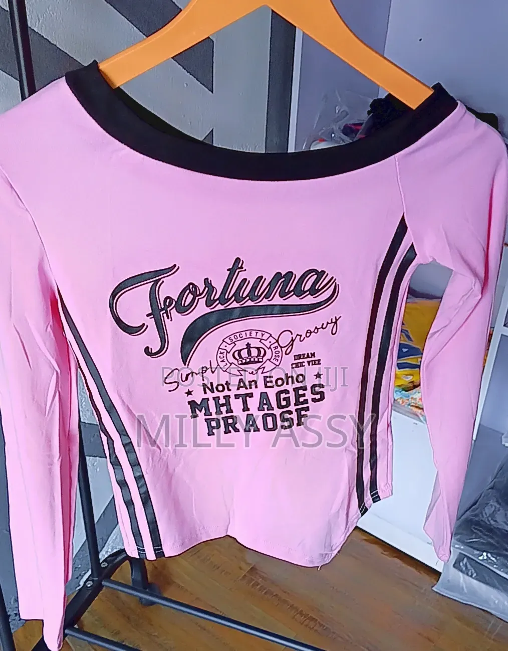 Foreign Basic Tops