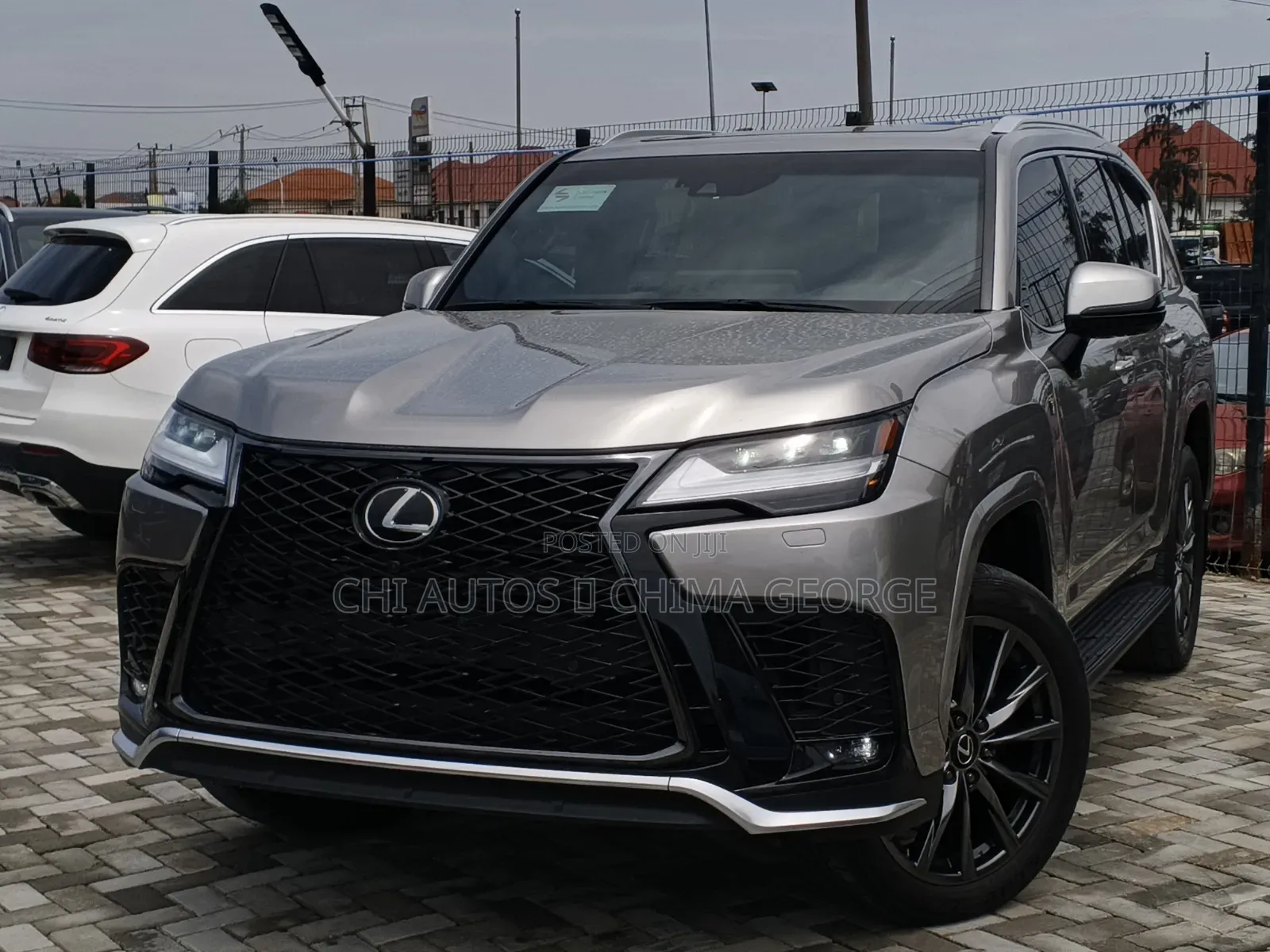 Lexus LX 600 2023 Gray
