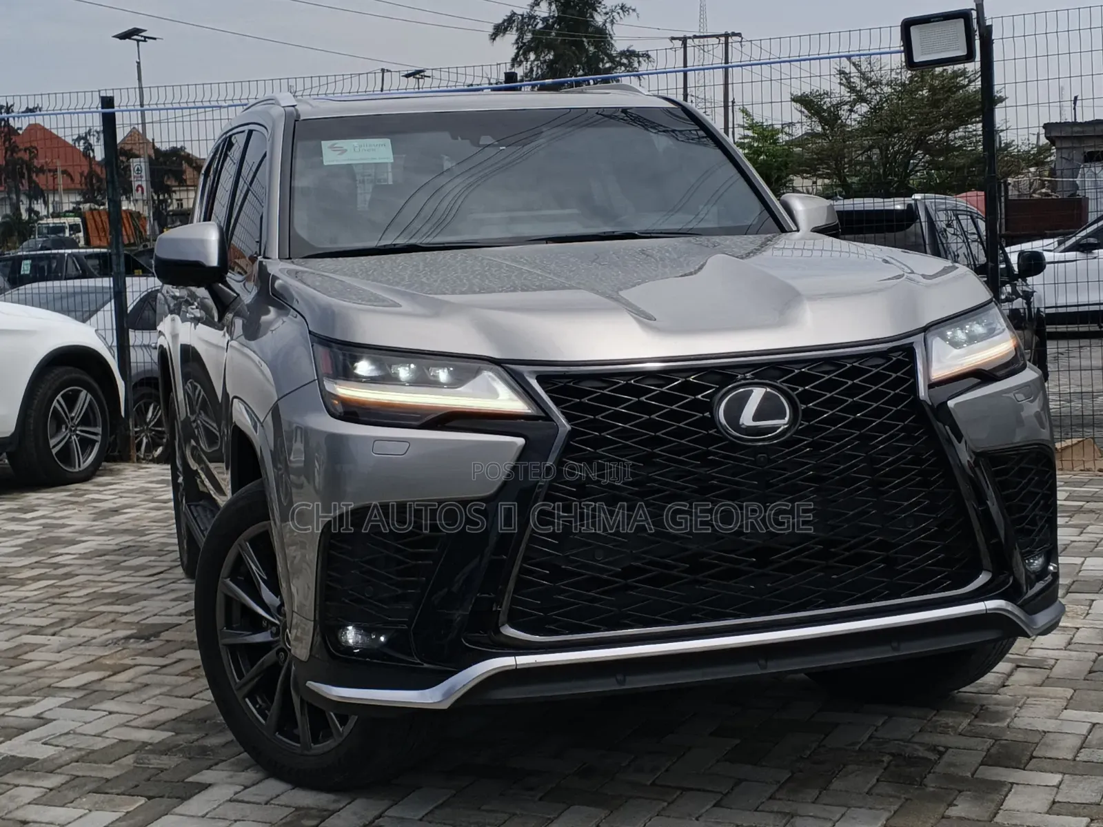 Lexus LX 600 2023 Gray