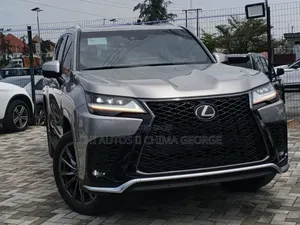 Lexus LX 600 2023 Gray