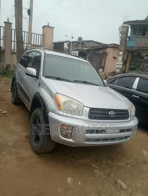 Toyota RAV4 2005 Silver