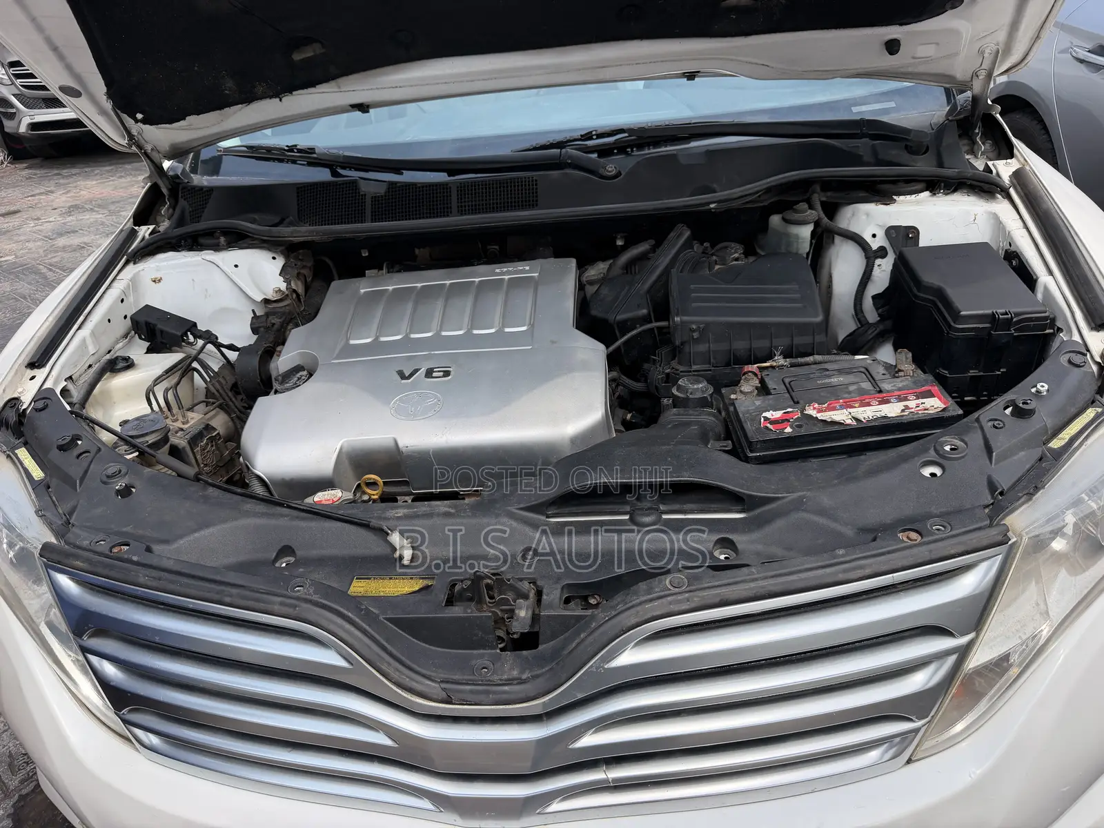 Toyota Venza XLE 2011 White