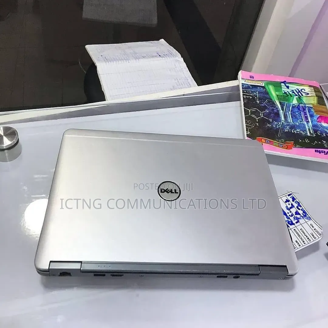 Laptop Dell 8GB Intel Core i7 SSD 128GB