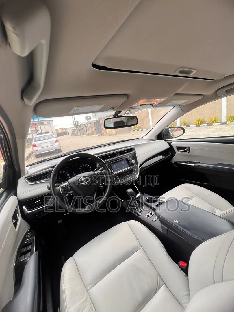 Toyota Avalon 2015 Black