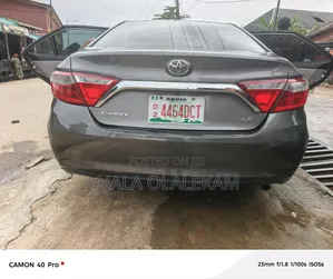 Toyota Camry LE 4dr Sedan (2.5L 4cyl 6A) 2017 Gray
