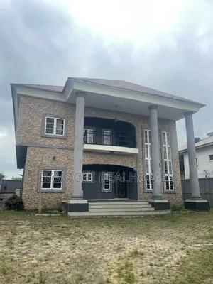 5bdrm House in Kosofe / Kosofe for rent