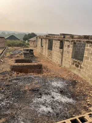 4bdrm House in NO 7 OLANIYI, Ifo for Sale