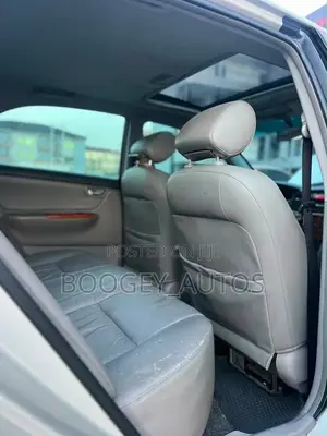 Toyota Corolla 2004 Silver
