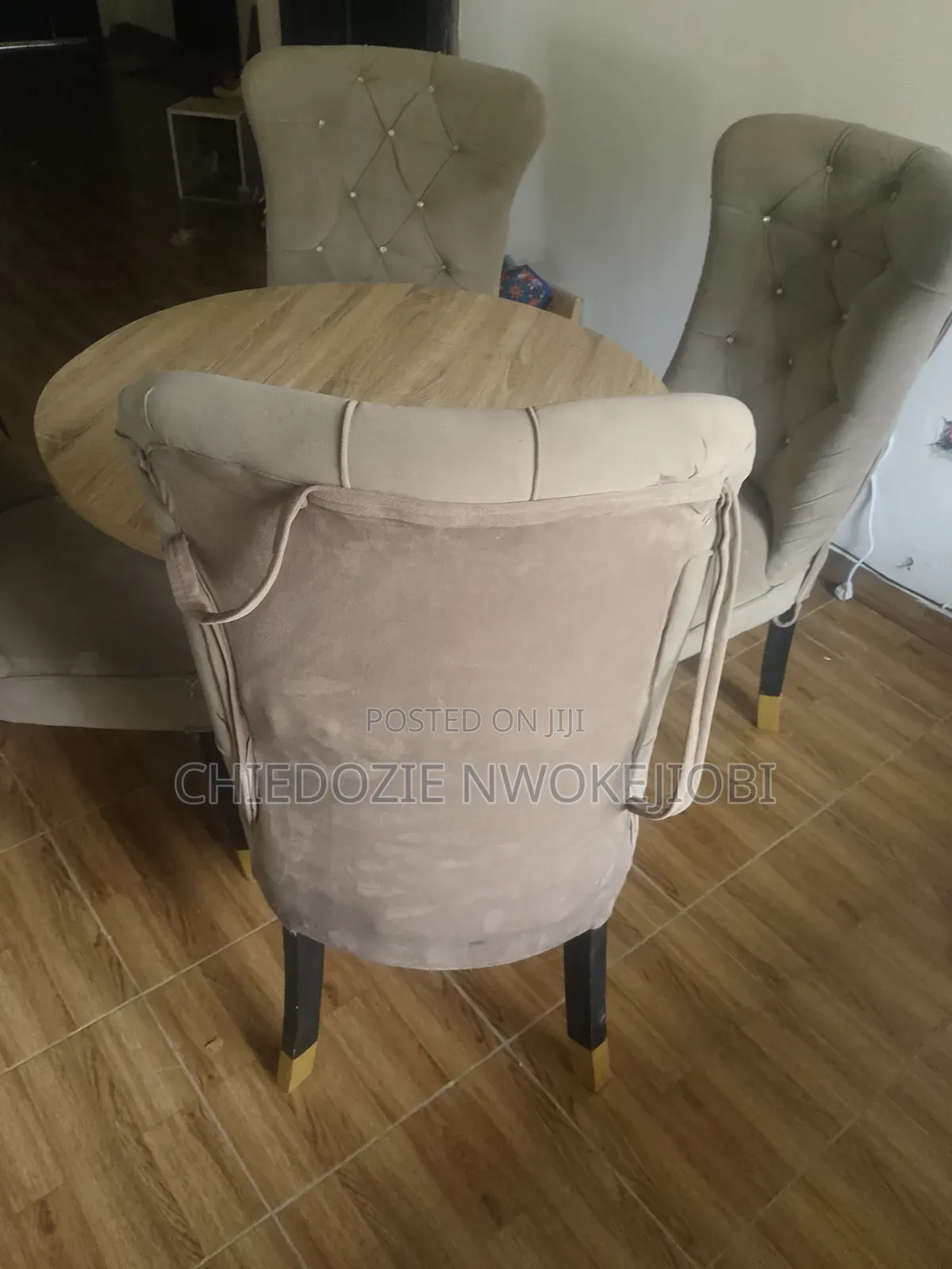 Dinning Table and Chairs