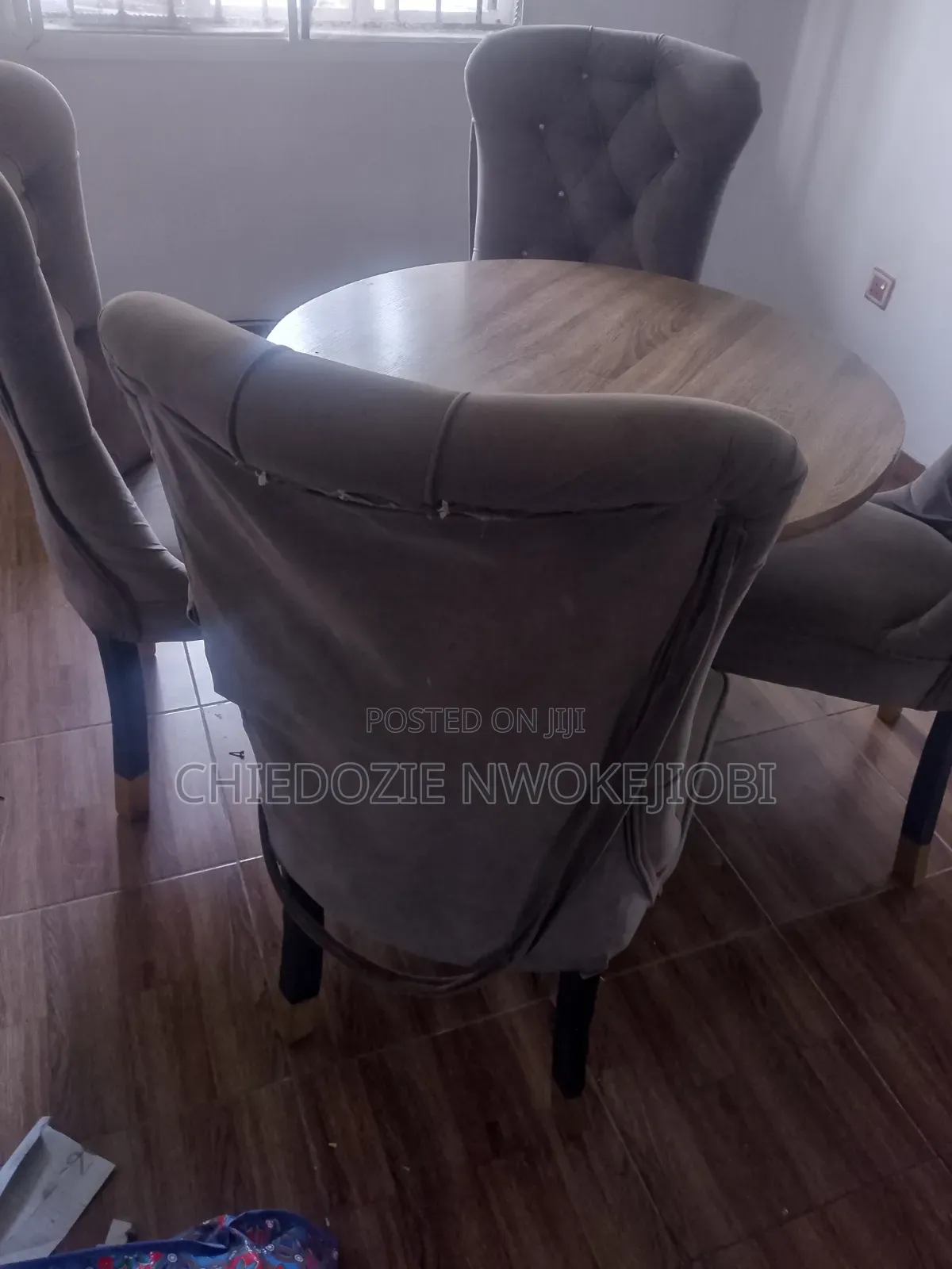 Dinning Table and Chairs