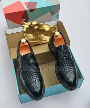 Men's Perforated Leather Brogue Shoes Size 41-46