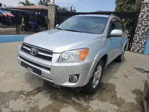 Toyota RAV4 2008 Silver