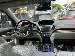 Acura MDX Advance and Entertainment Packages 4dr SUV (3.5L 6cyl 6A)