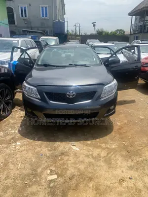 Toyota Corolla LE 4dr Sedan (1.8L 4 cyl 4A) 2009 Gray