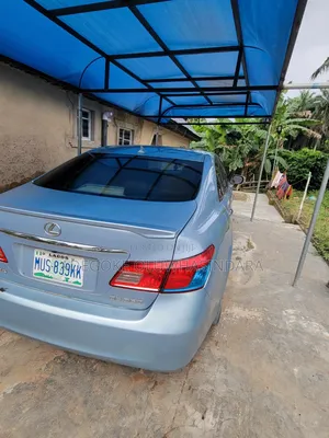 Lexus ES 350 2011 Blue