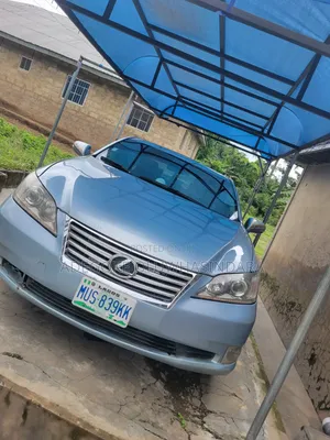 Lexus ES 350 2011 Blue